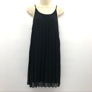BCBGeneration black pleated summer dress NWT S